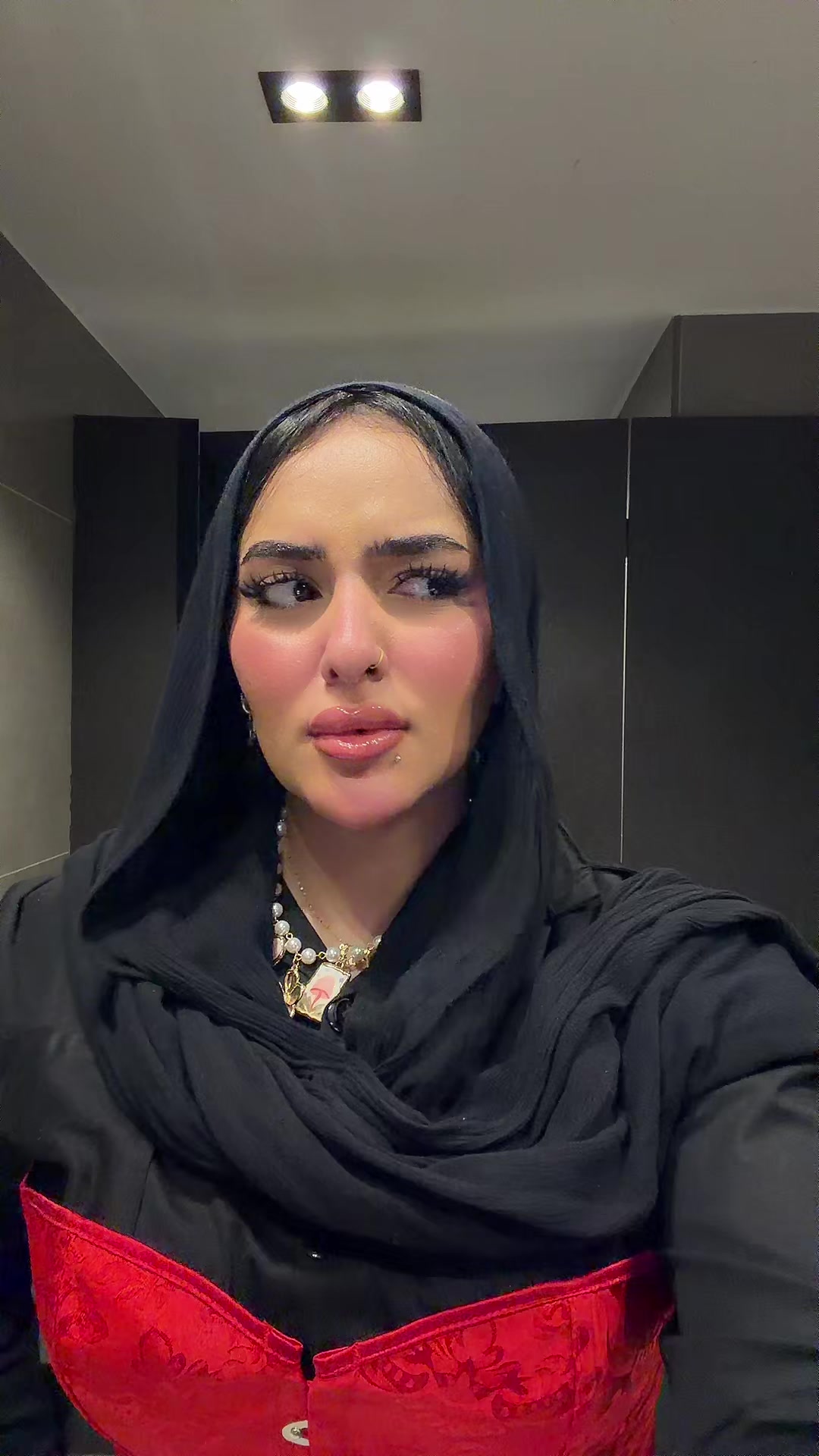 @AYAA⭐️