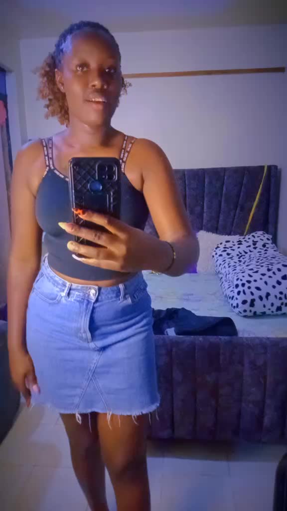 @NI VAAL 🦋