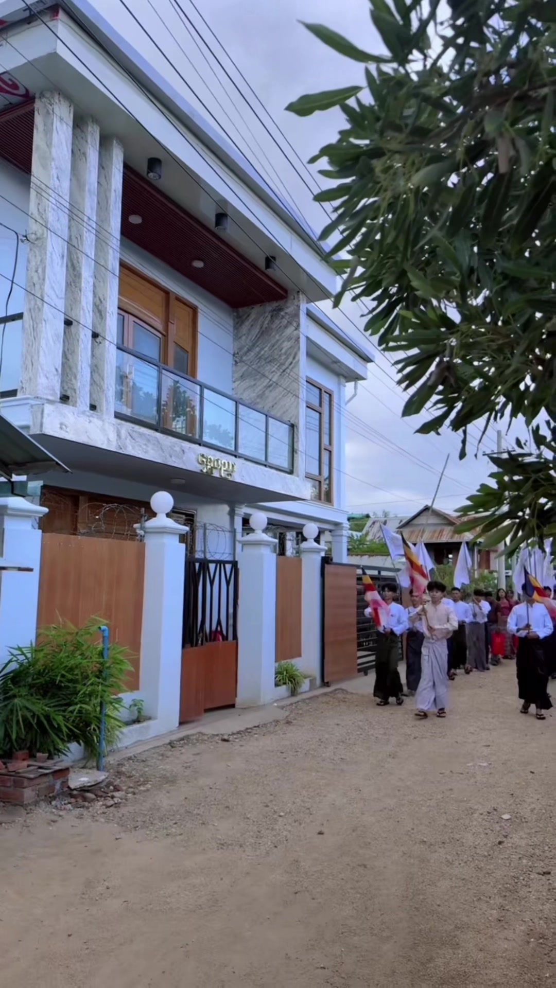 @Khin Nyein Chan
