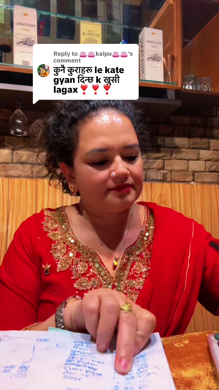 @🧿Divya thakuri 🧿( designer )