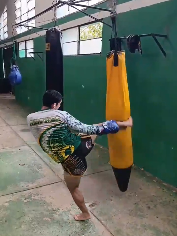 @Ardilla_K1🐿️🥊