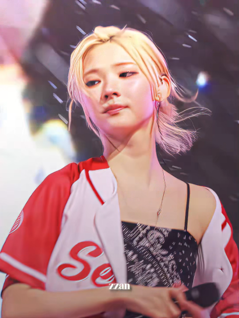 @𝟐s`zzan