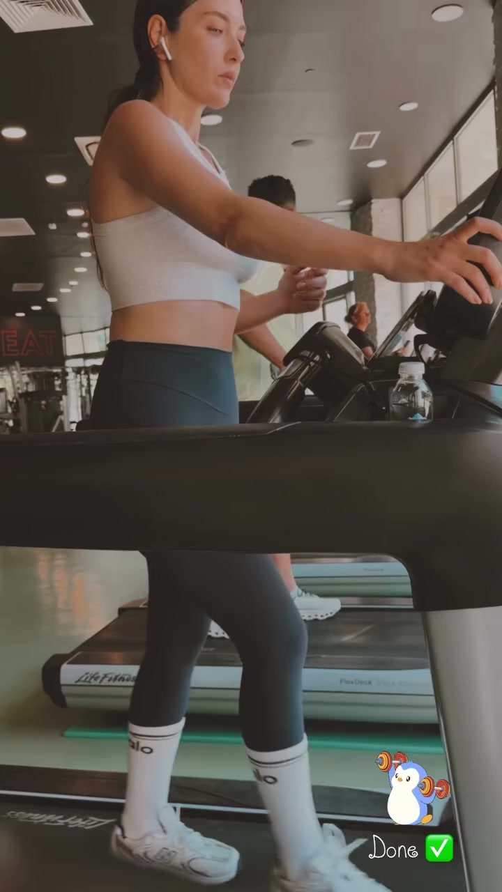 @Aslıhan G&uuml;ner