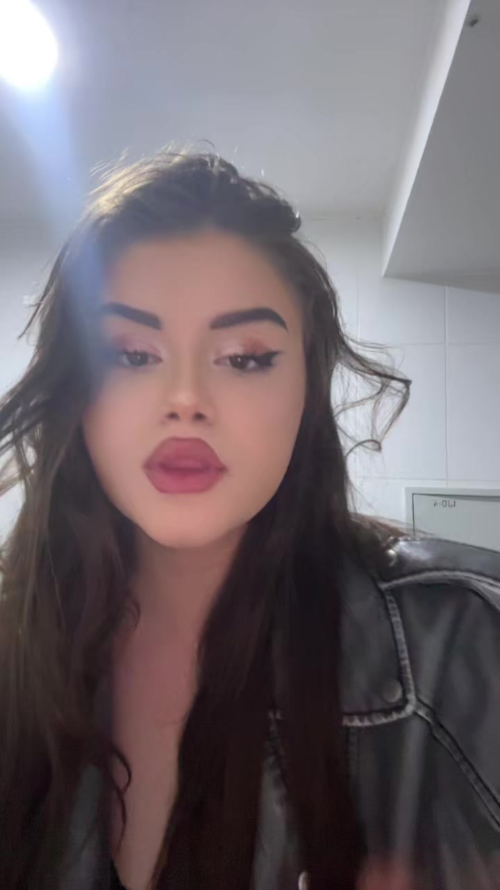 @Варя