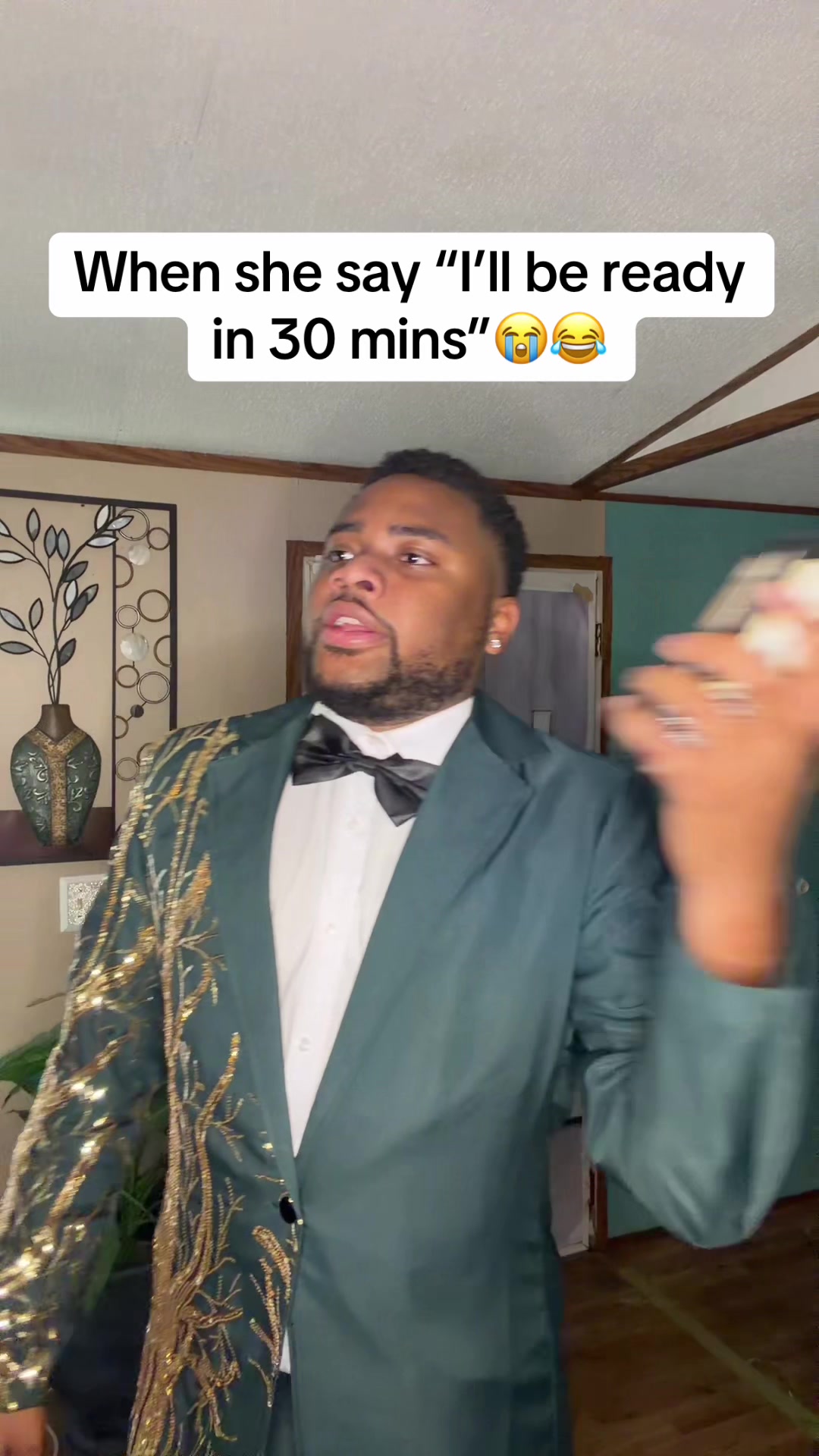 @travaughnsmith