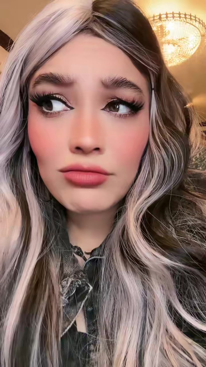 @Alejandra😎✌️