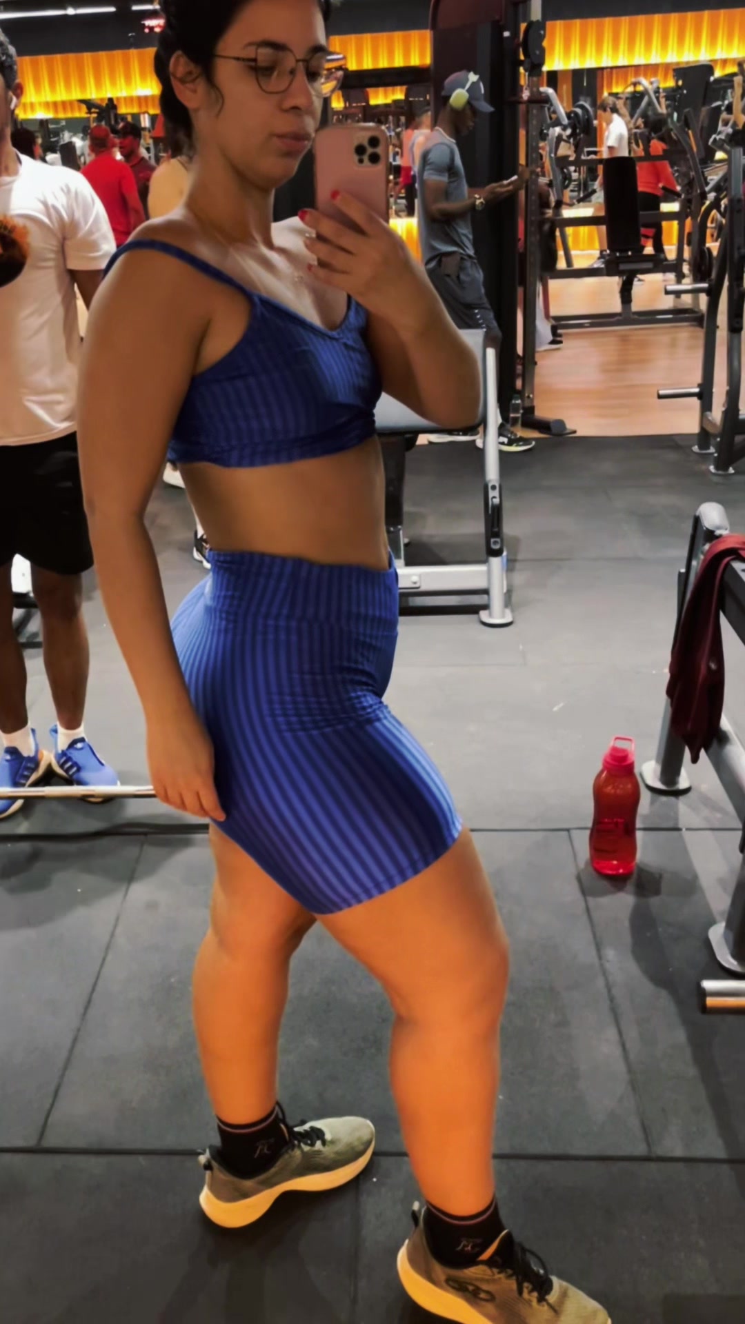 @francielle Castro