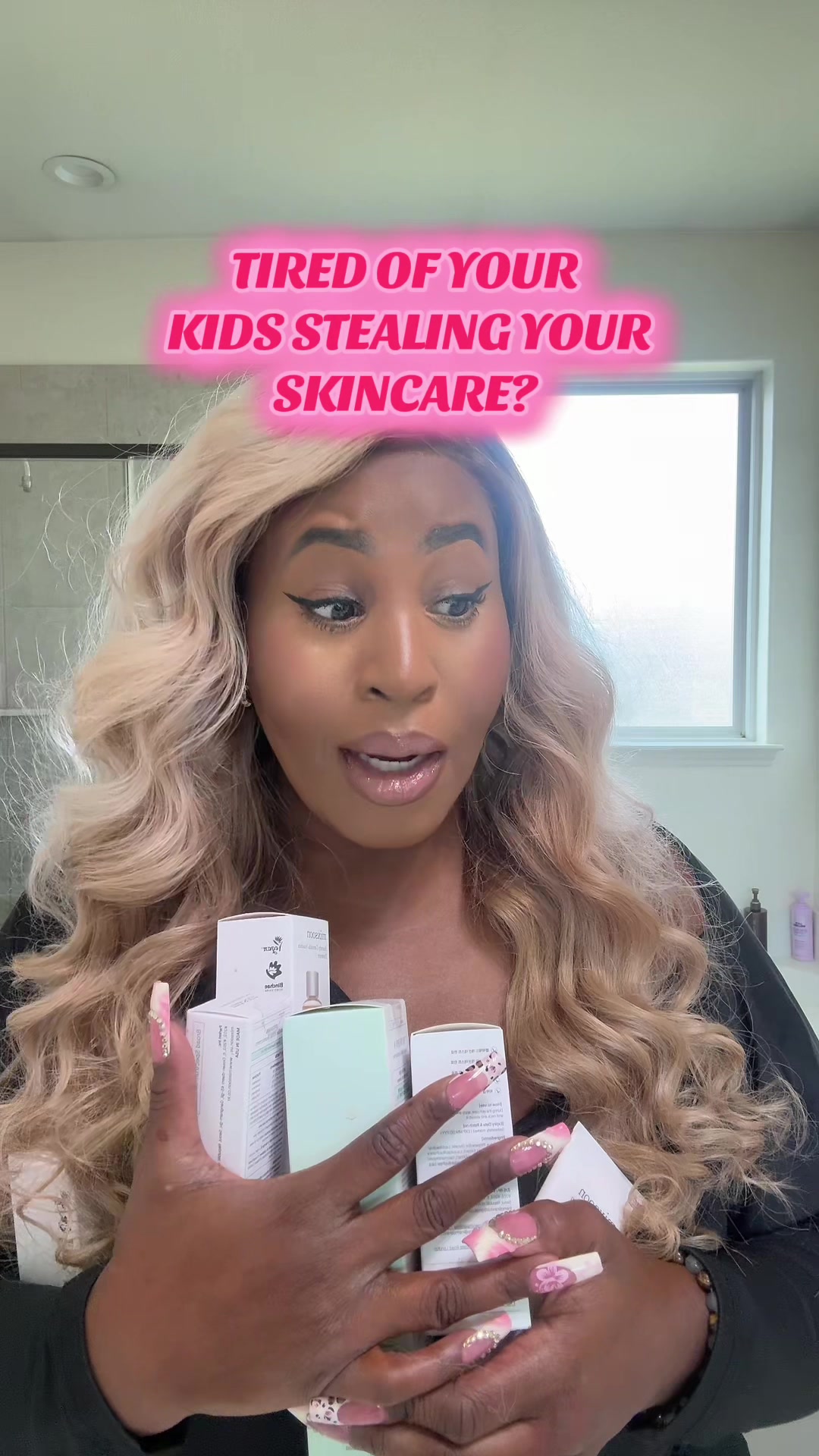 @Nina Beauty Influencer