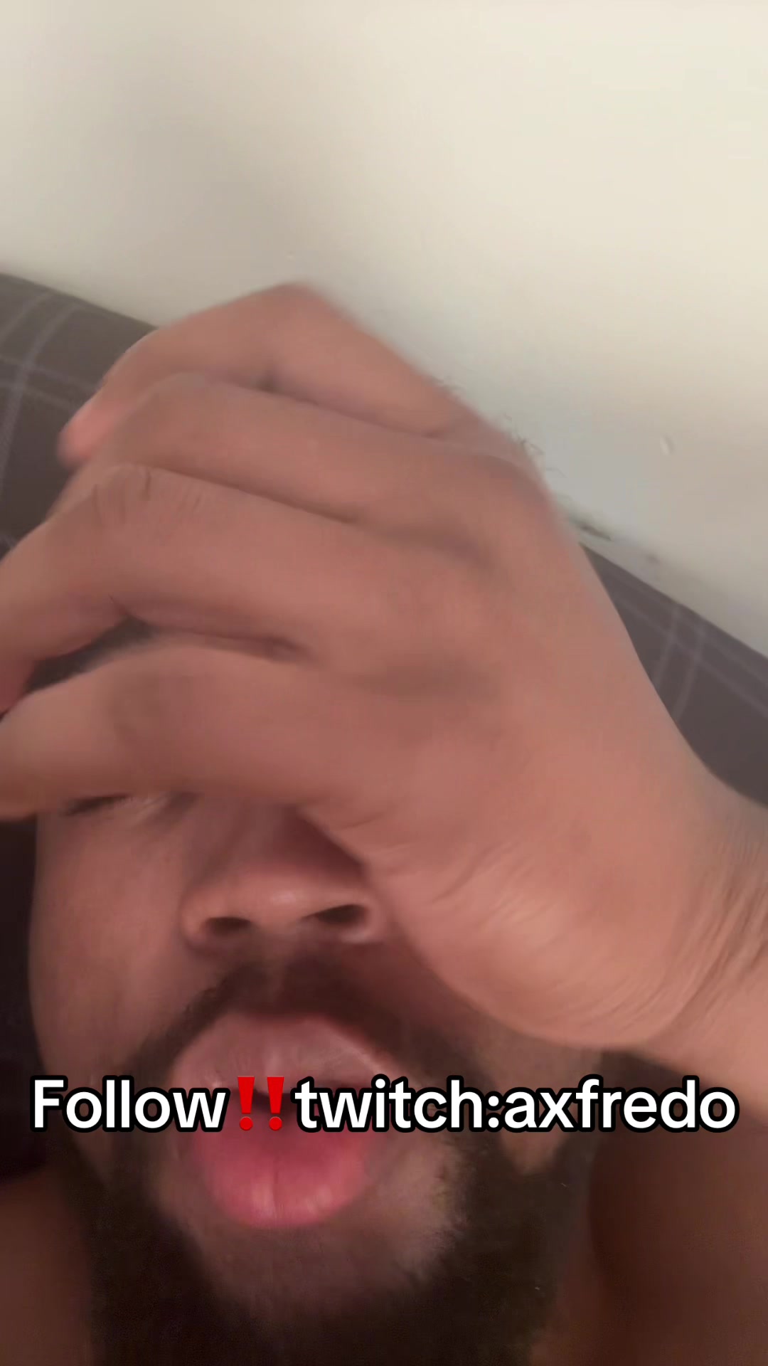 @Axel