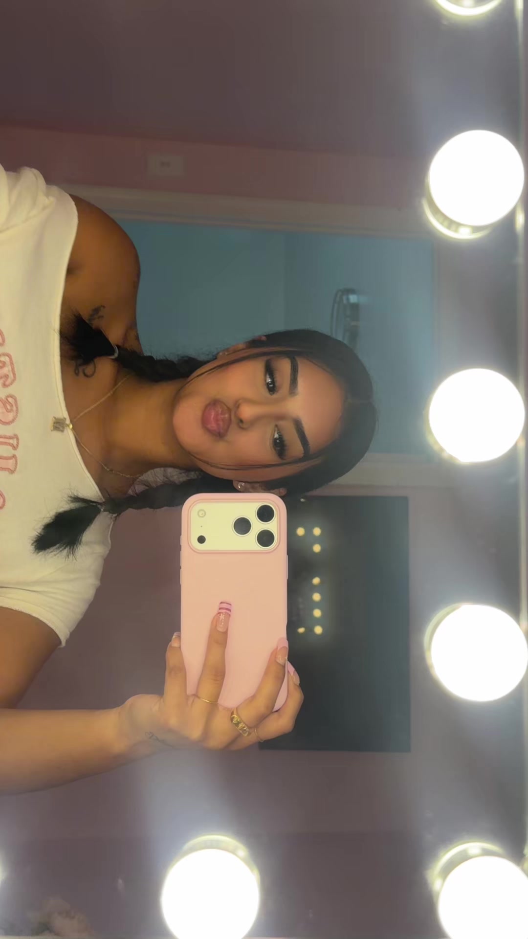 @shirleyyymv