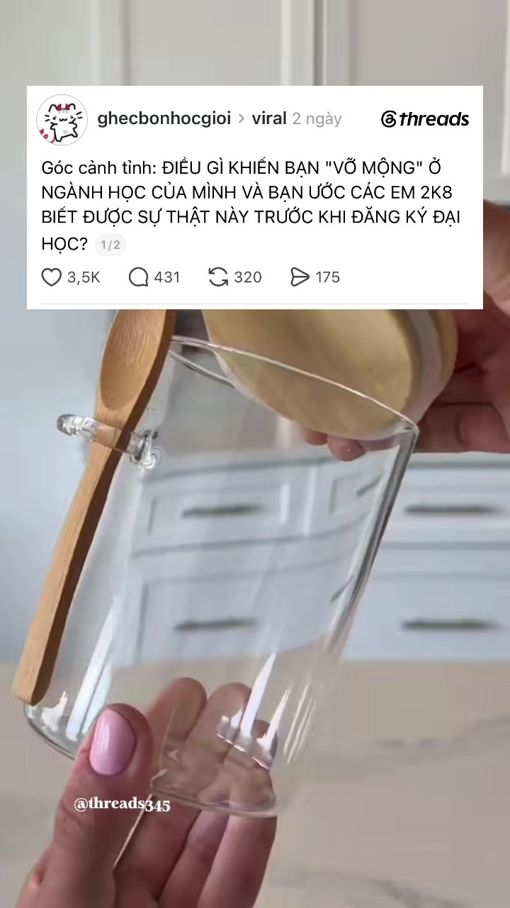 @Threads kể chuyện
