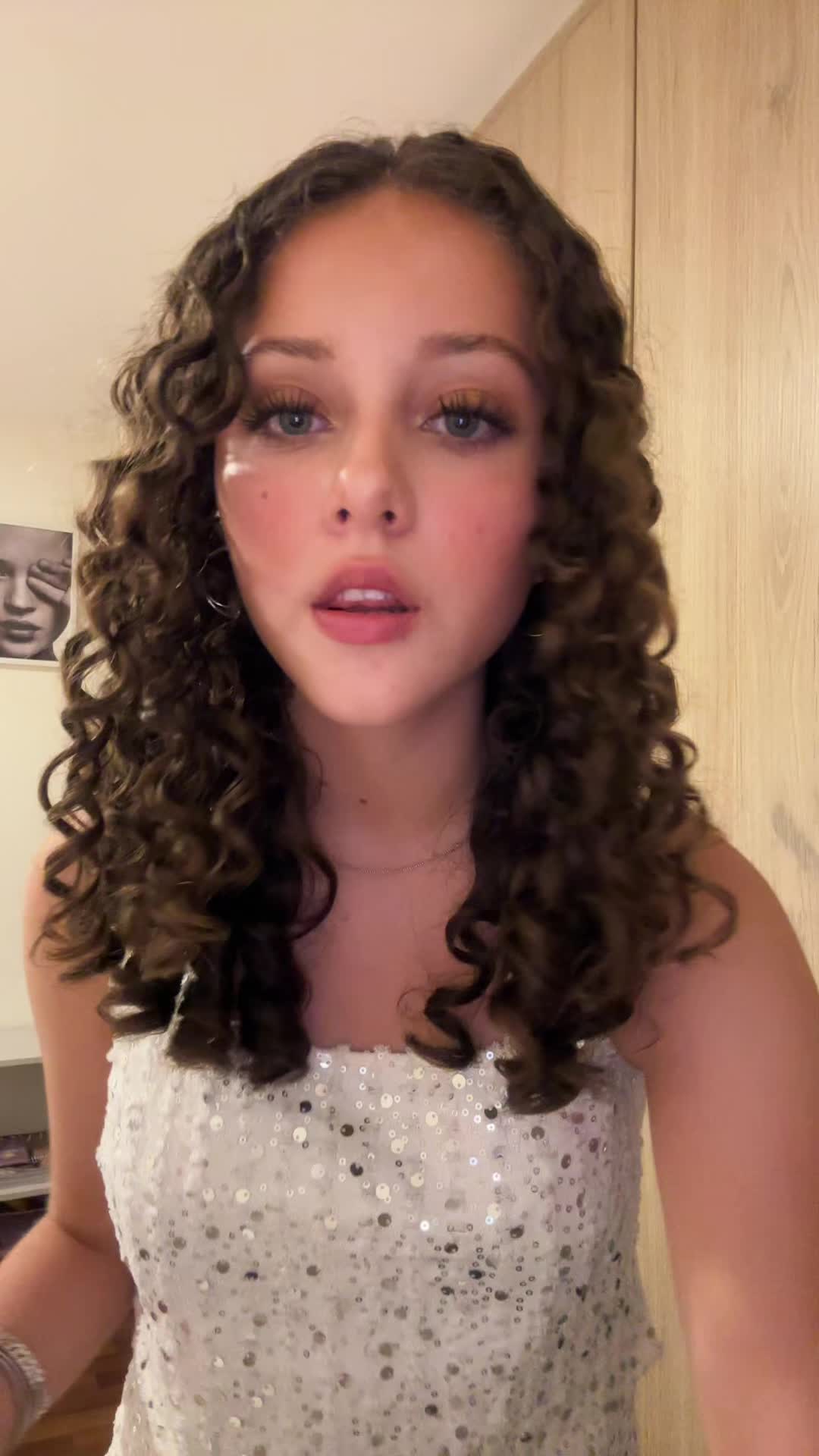 @Luciana