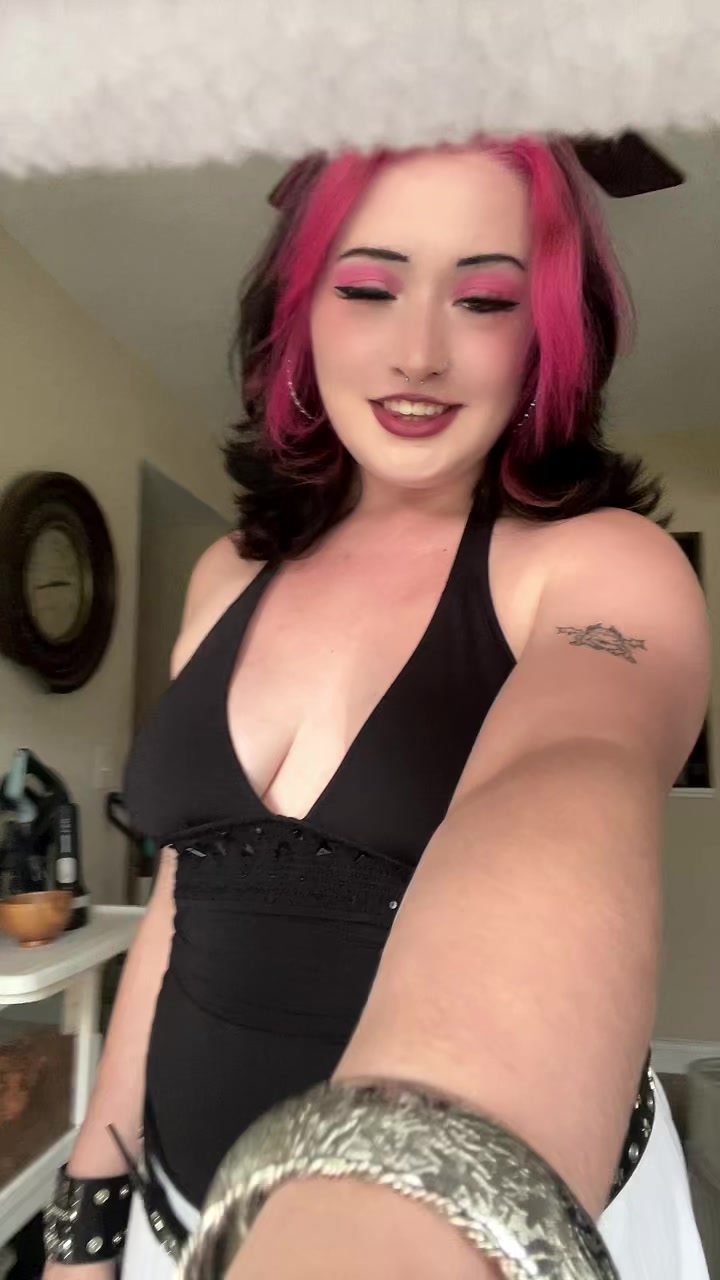 @cum