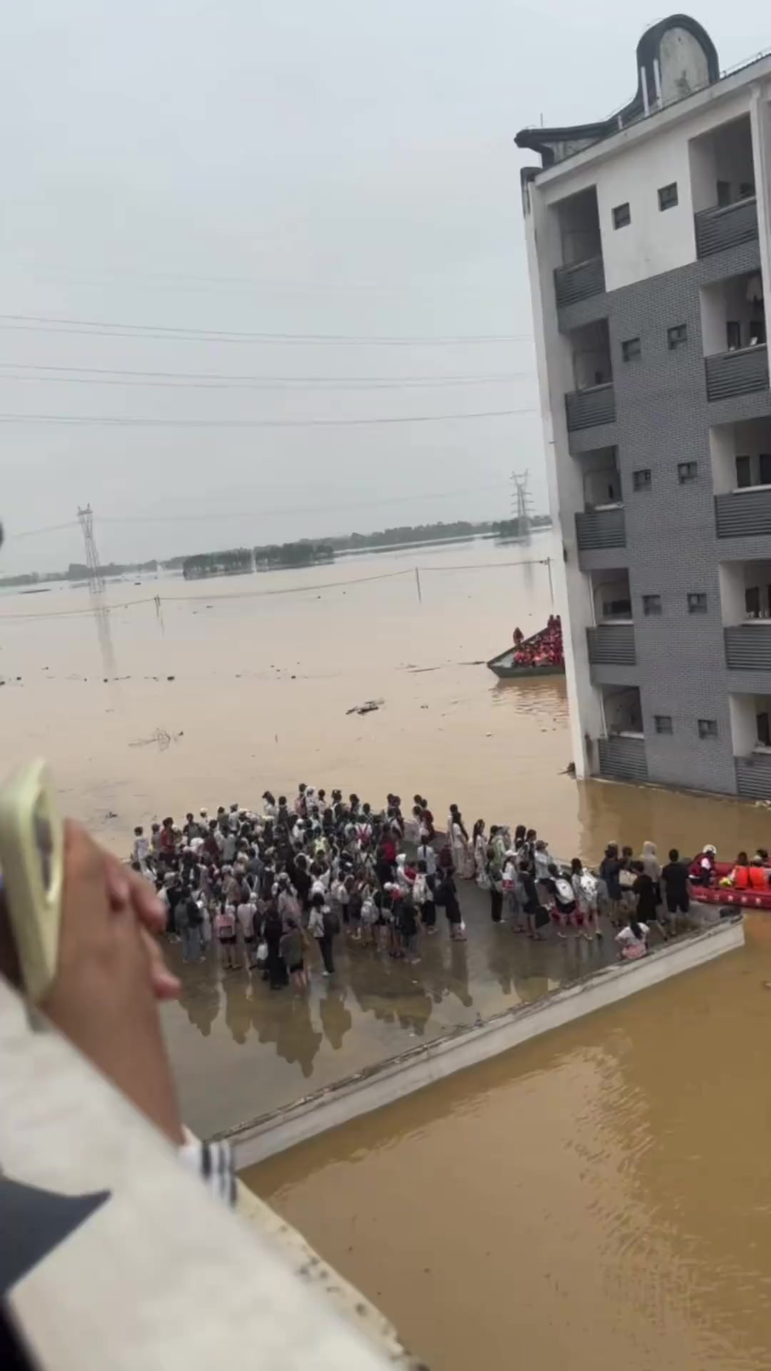 @L&igrave; Y&aacute;n(丽妍)