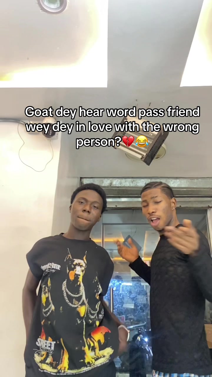@Ayomide💔💐