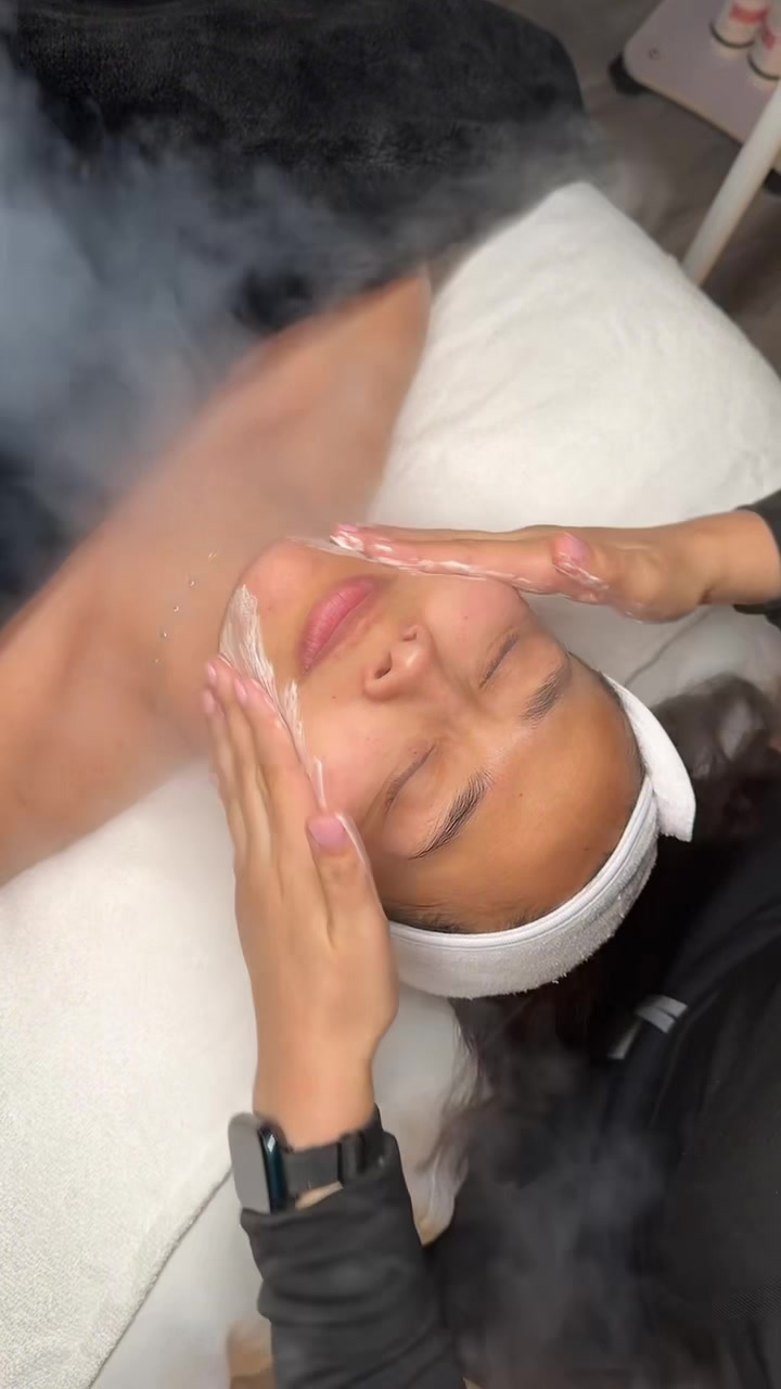 @MavenBeauty_Az
