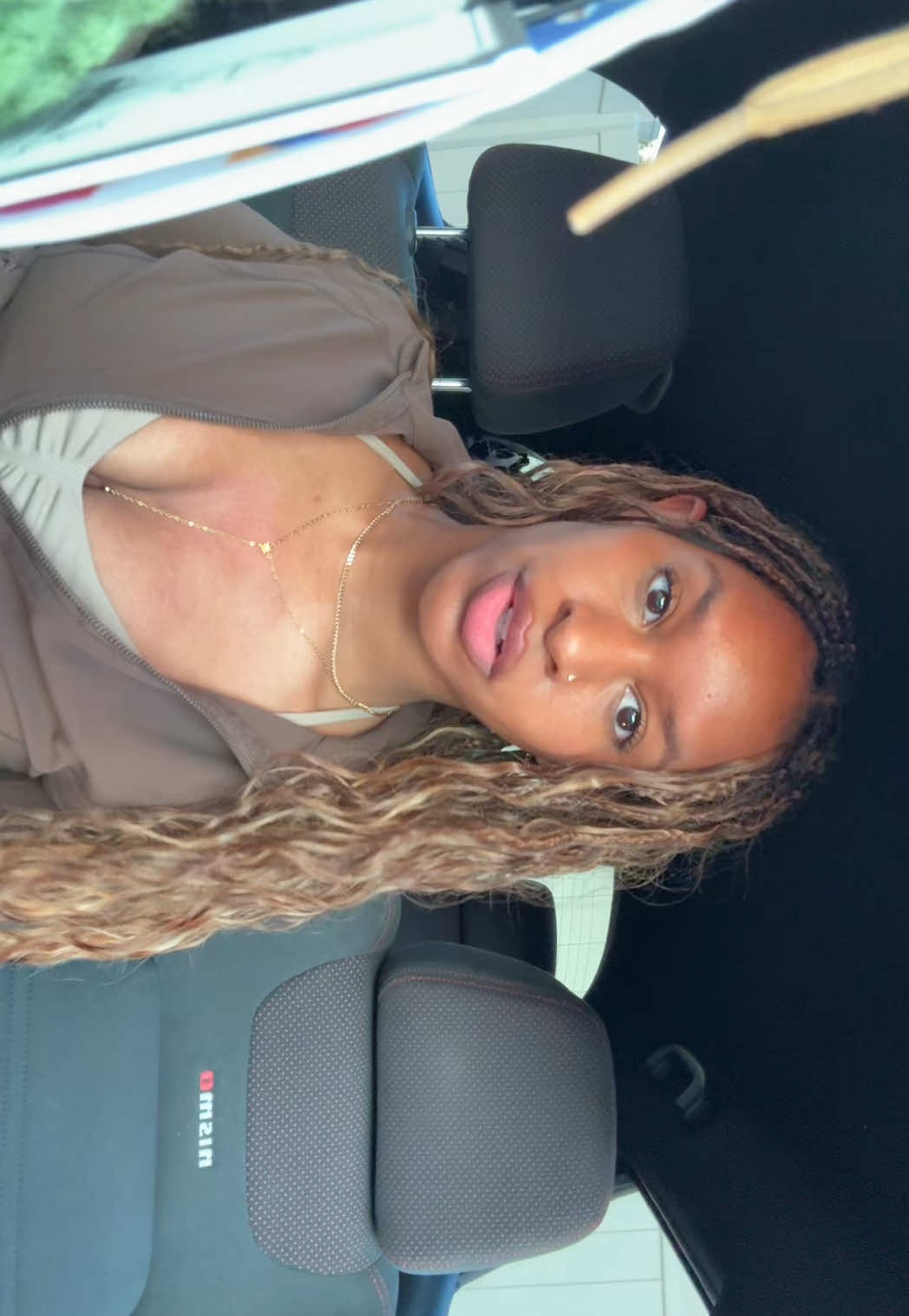 @✩&deg;｡⋆ Asia Sinclair🐰 ⋆｡&deg;✩