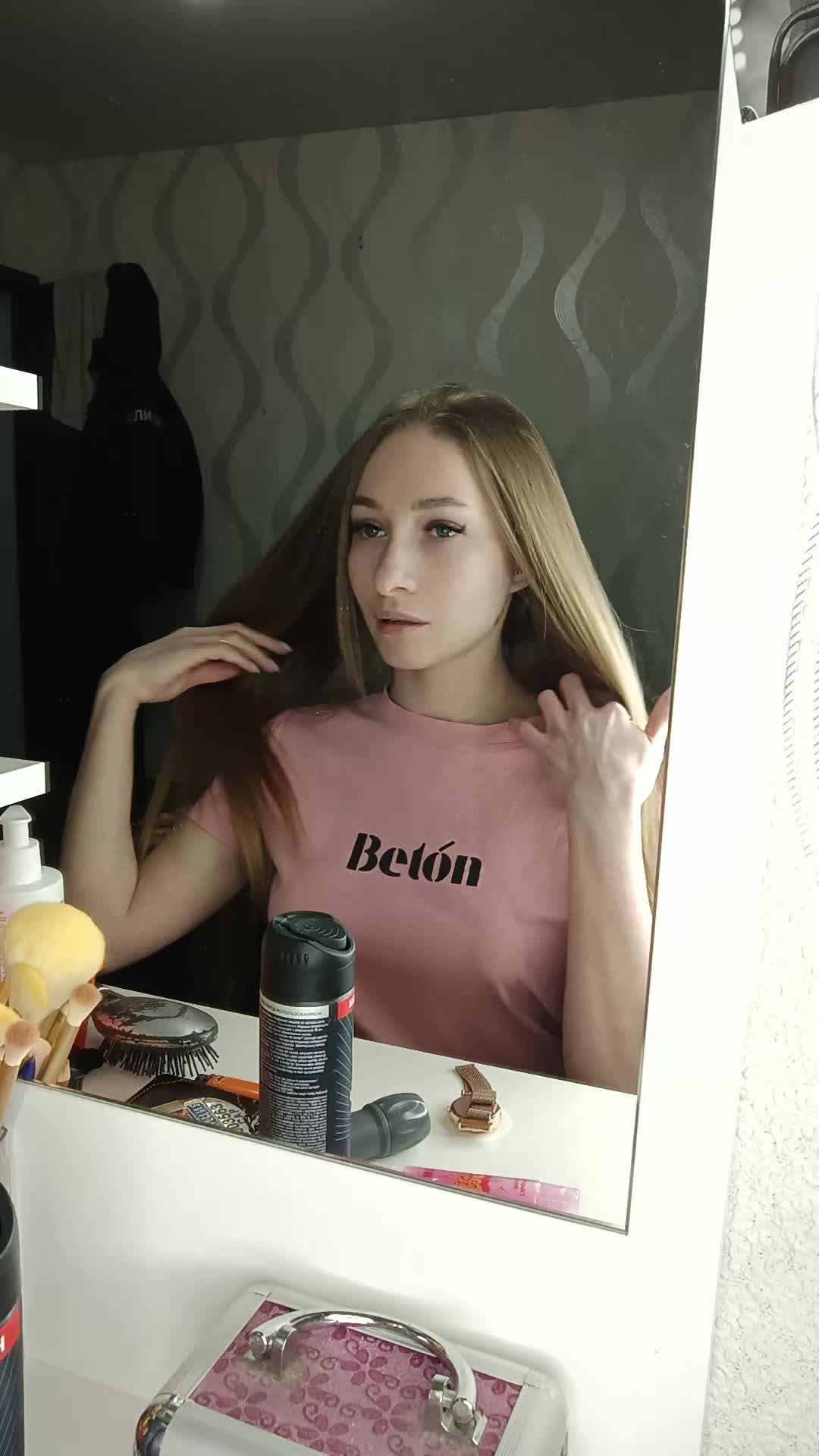 @СашулЯ