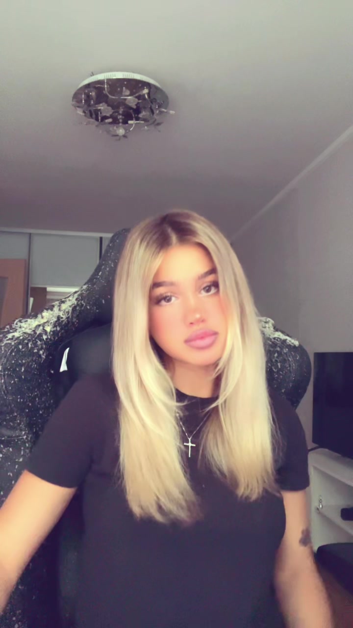 @М