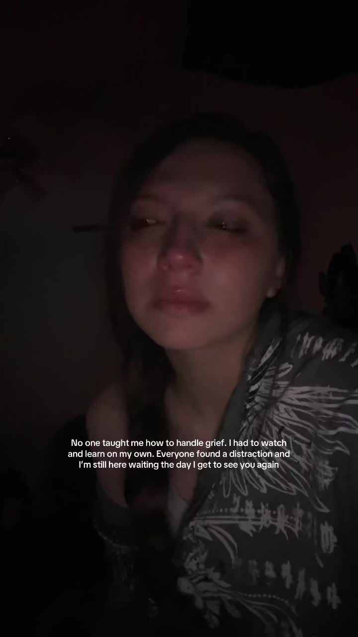 @𝘌𝘔𝘔𝘈🪼🥥⭐️