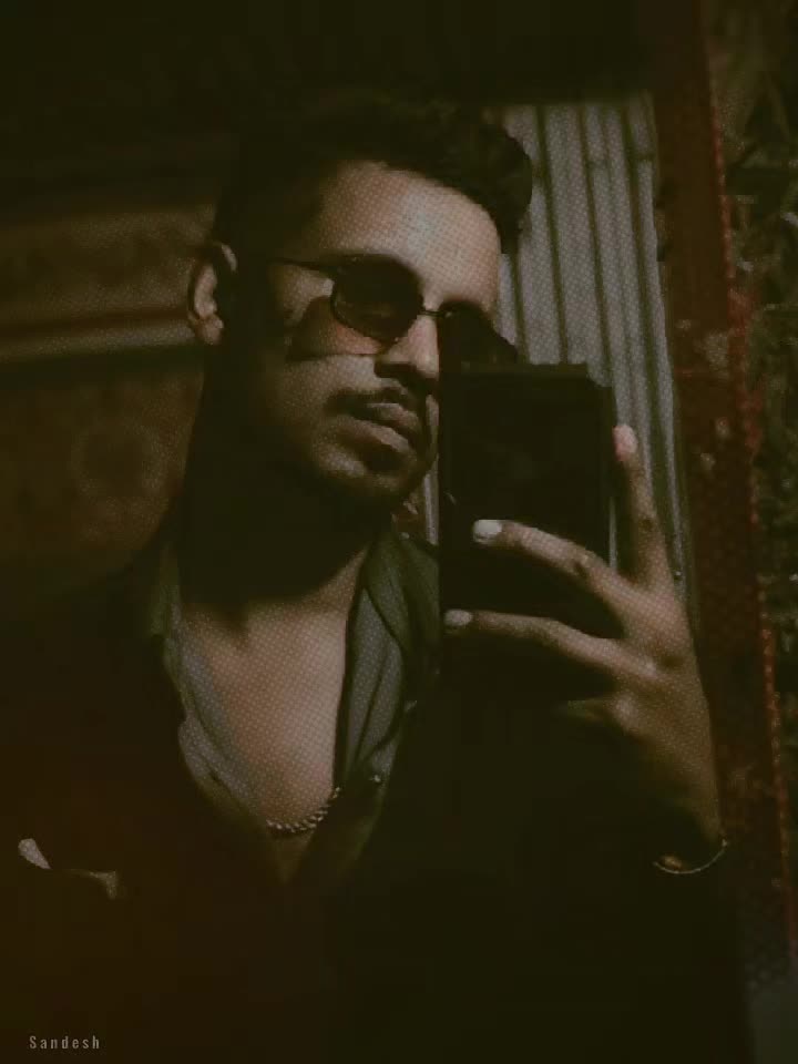 @💗SURAJ LOHAR THAKUR ❣️