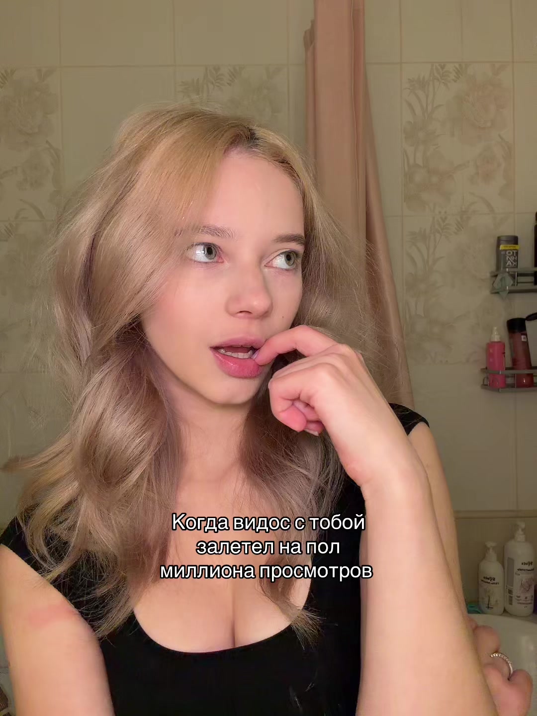 @vikakibi