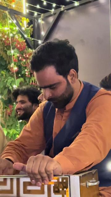 @Singer.Meesum.Abbas 07