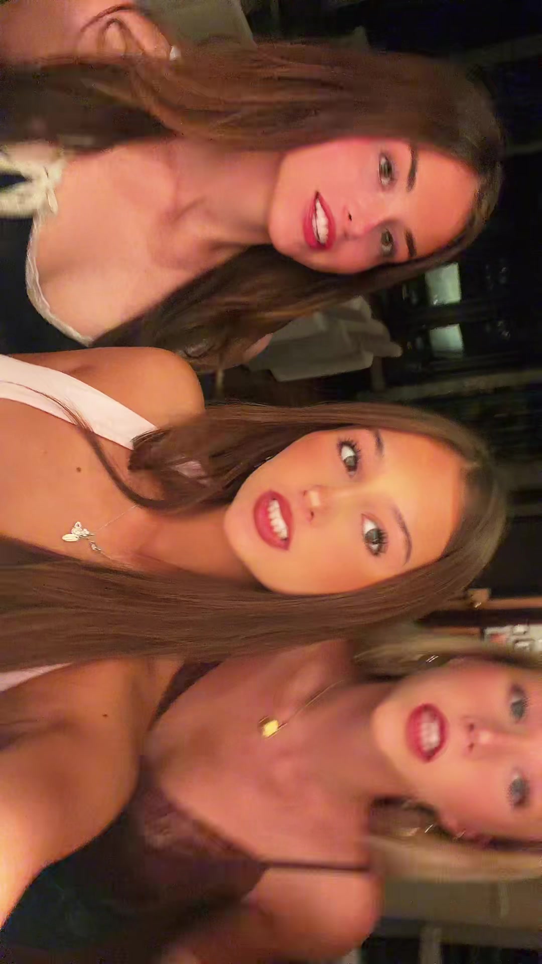 @ella🪽