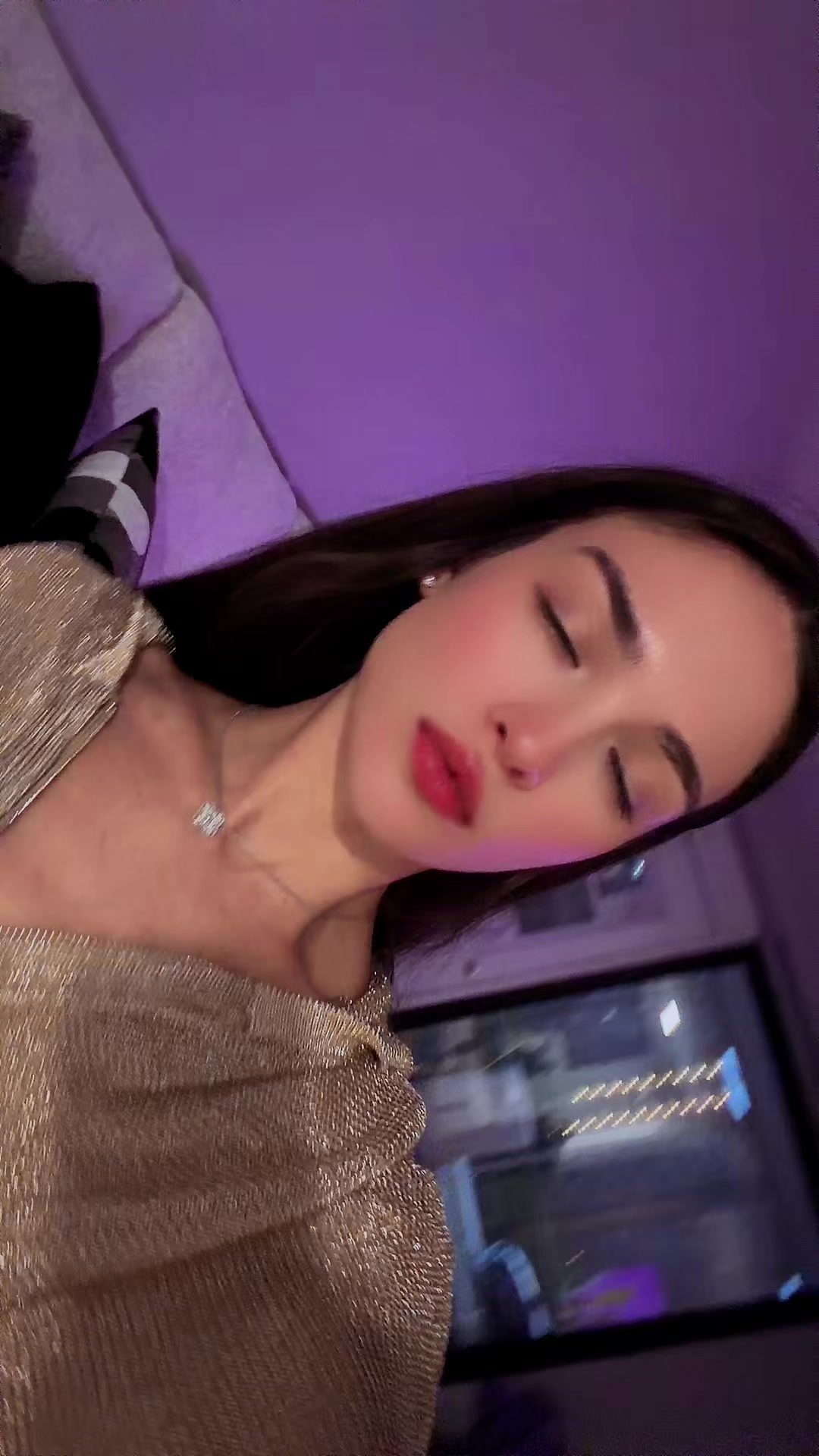 @isimbekova_M