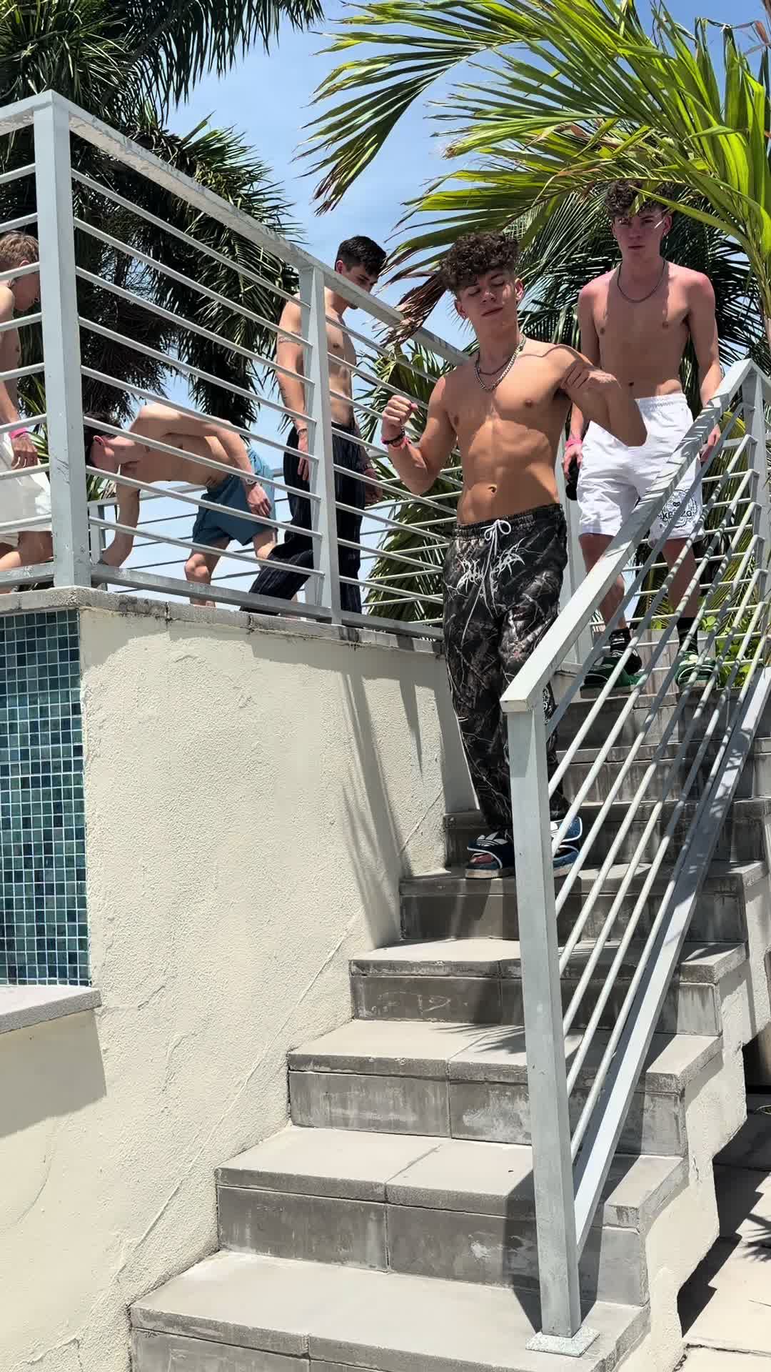 @drakevonx
