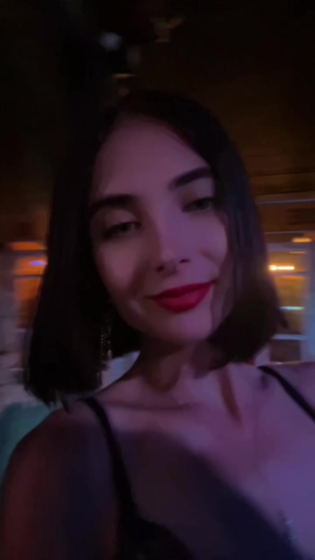 @artania_