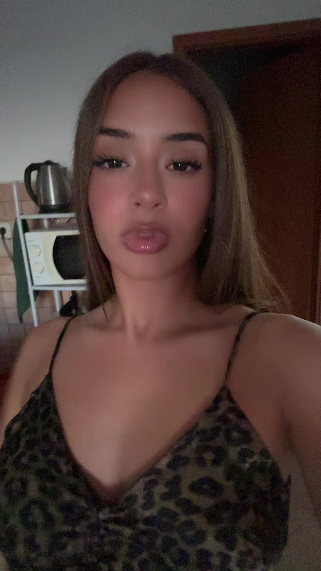 @LALA💋
