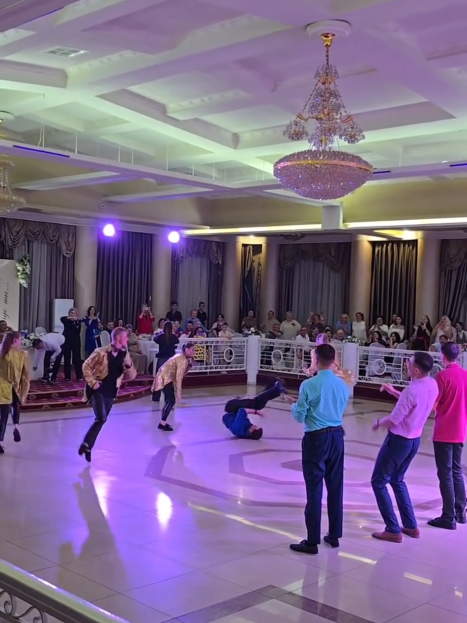 @Алина Павлова