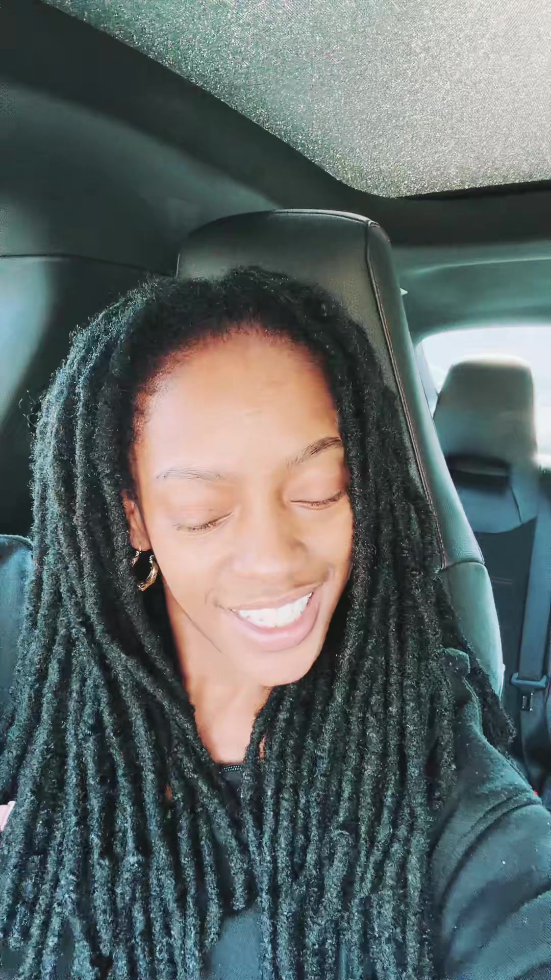 @Miriam Muttaki