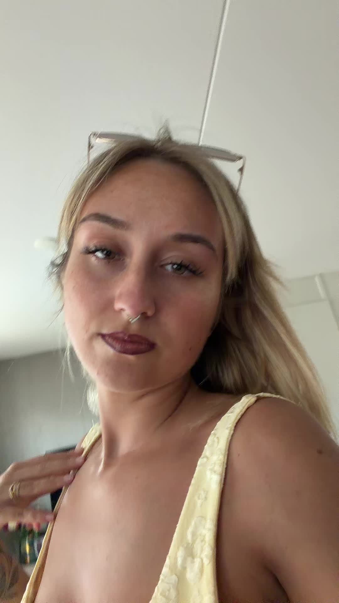 @glitterscheet69