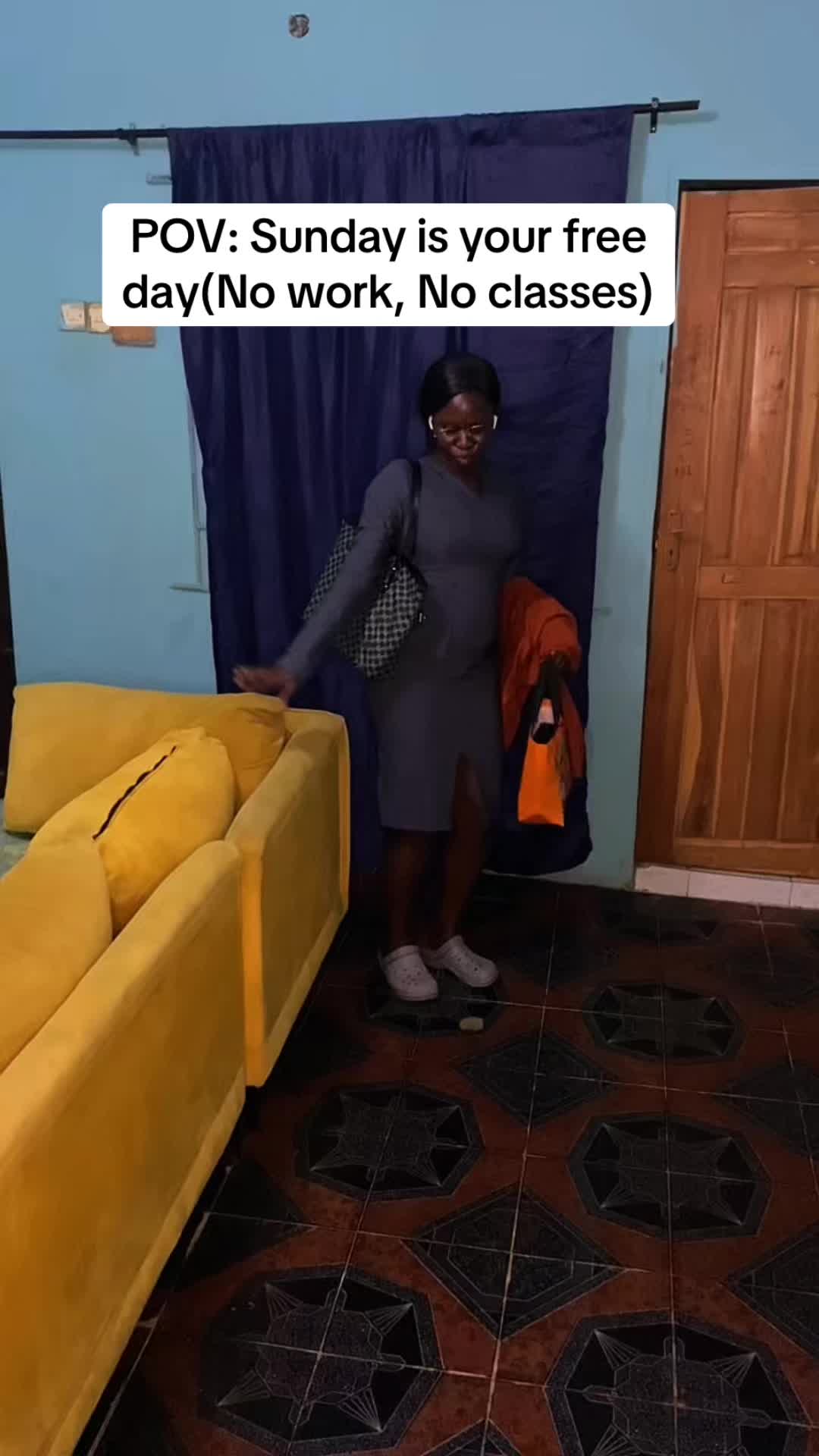 @ThatgirlBisi👠💜