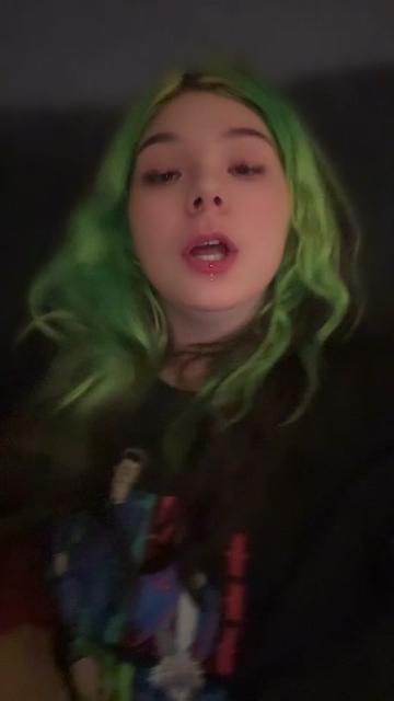 @Sierra Rose ๐งฟ