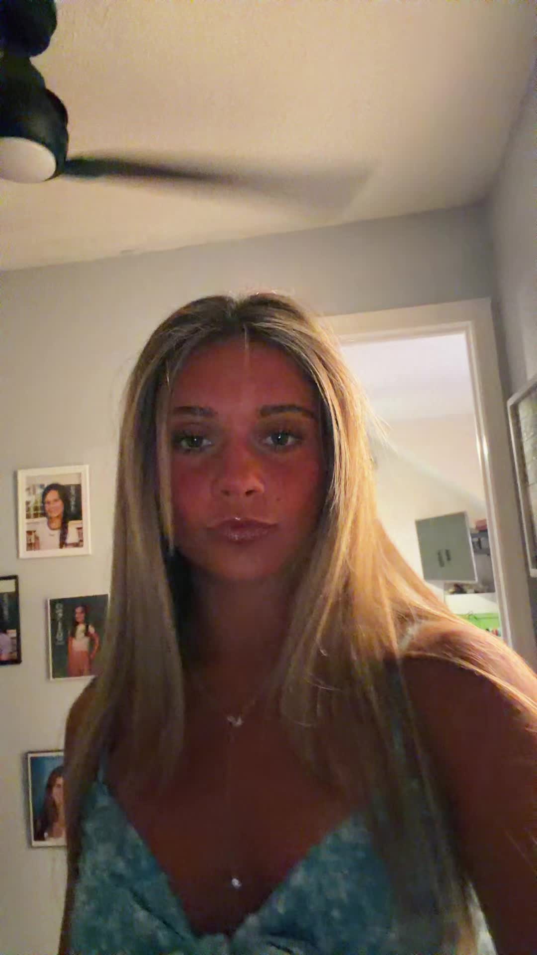 @giannaashea