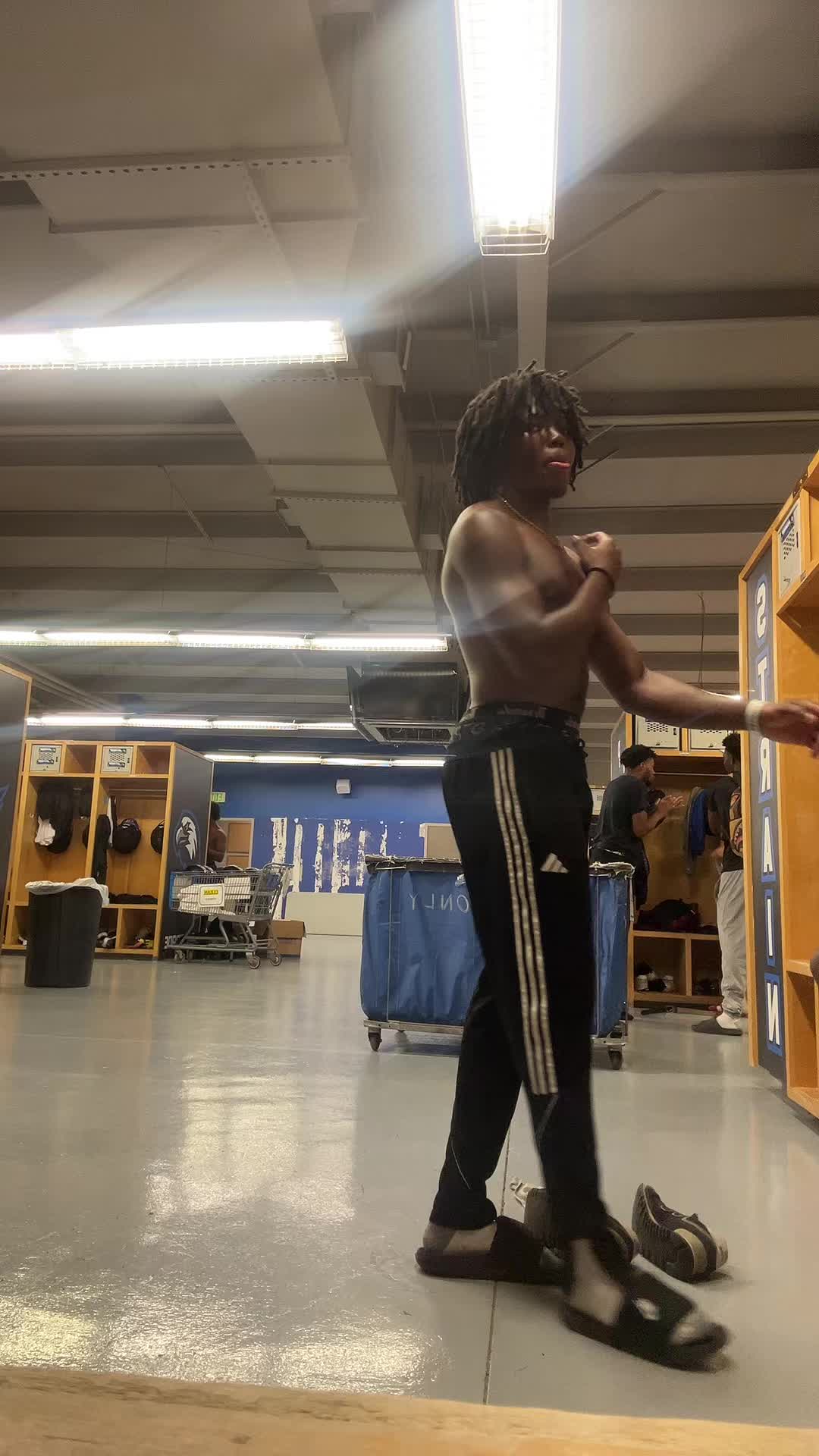 @𝓣𝓻𝓪𝓲𝓷🥷🏾