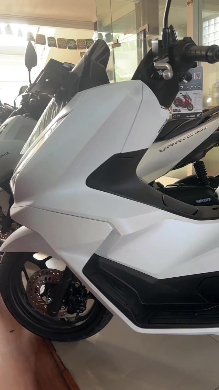 @HONDA ADIRA TEBET