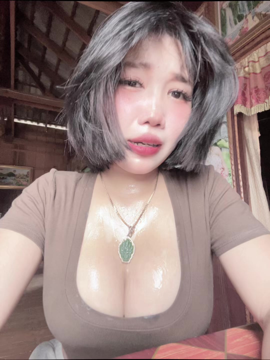 @នីលីអុីង-EING