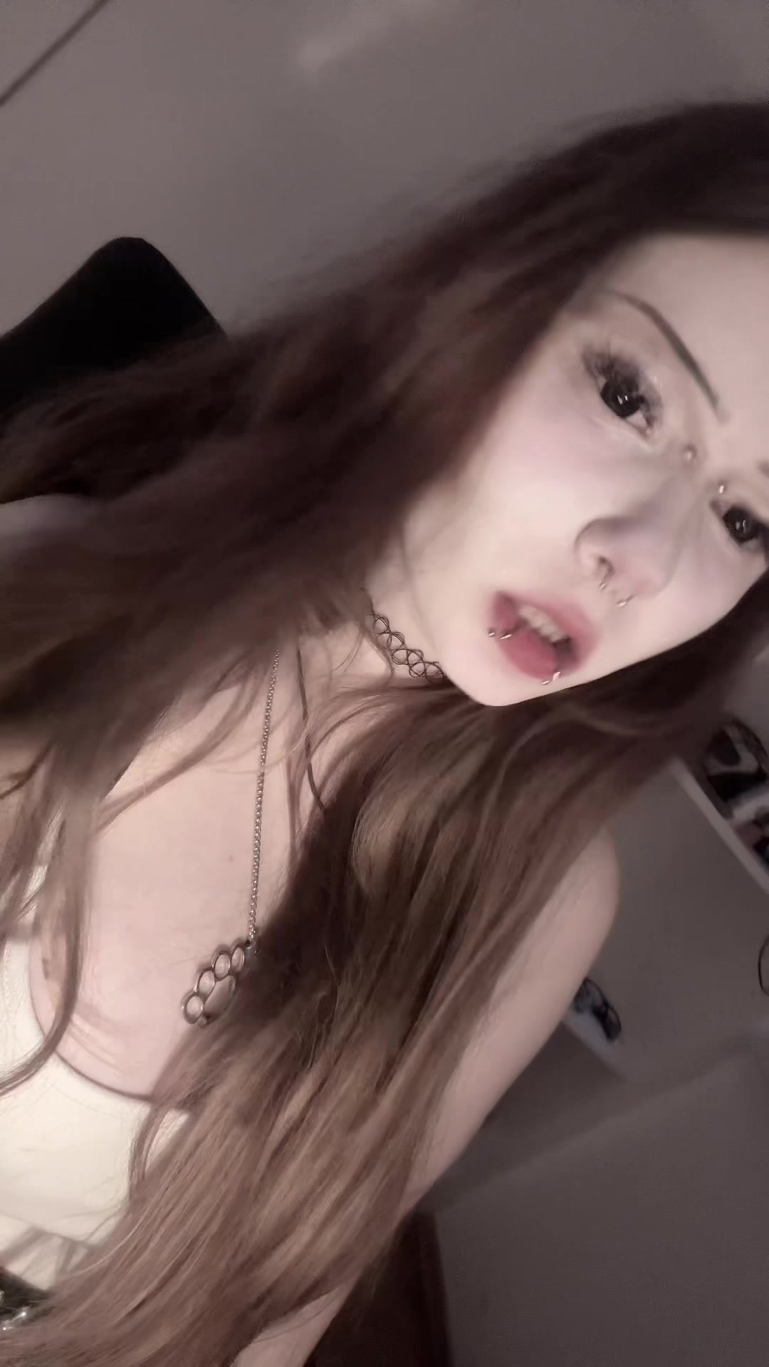 @лола <33