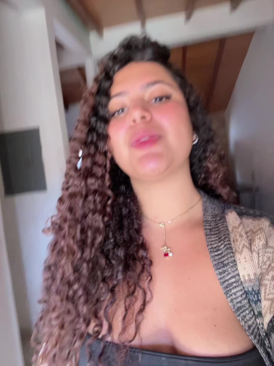 @Fabii🦋