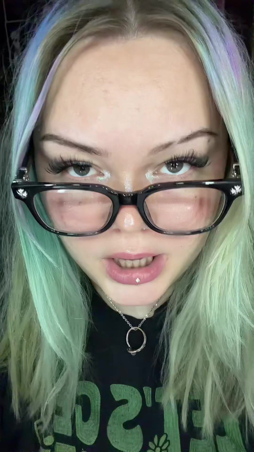 @Meganlarson777