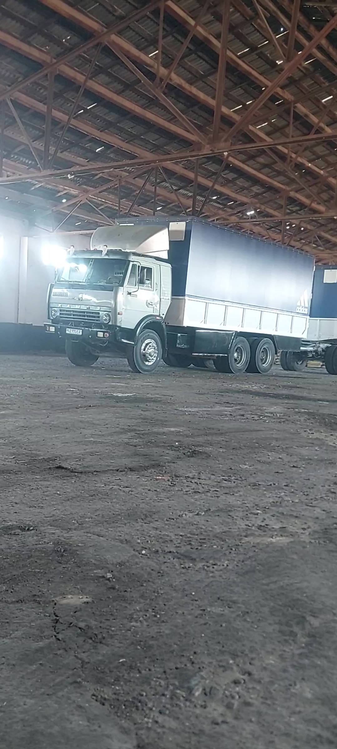 @KAMAZ 770