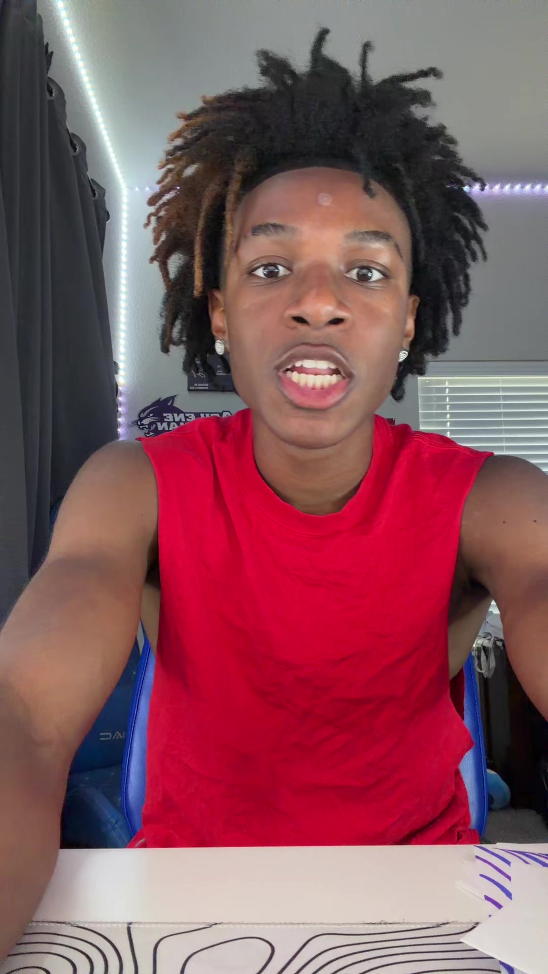 @Tyfrantics