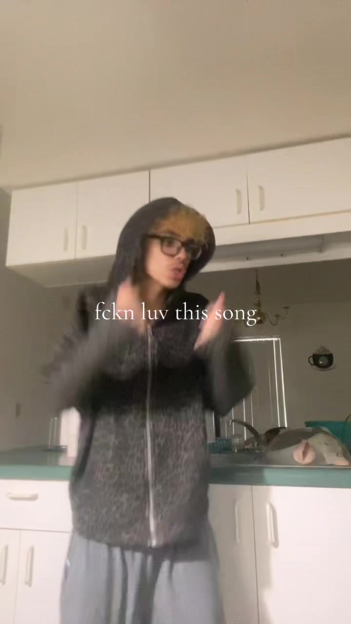 @iwantmyheartback