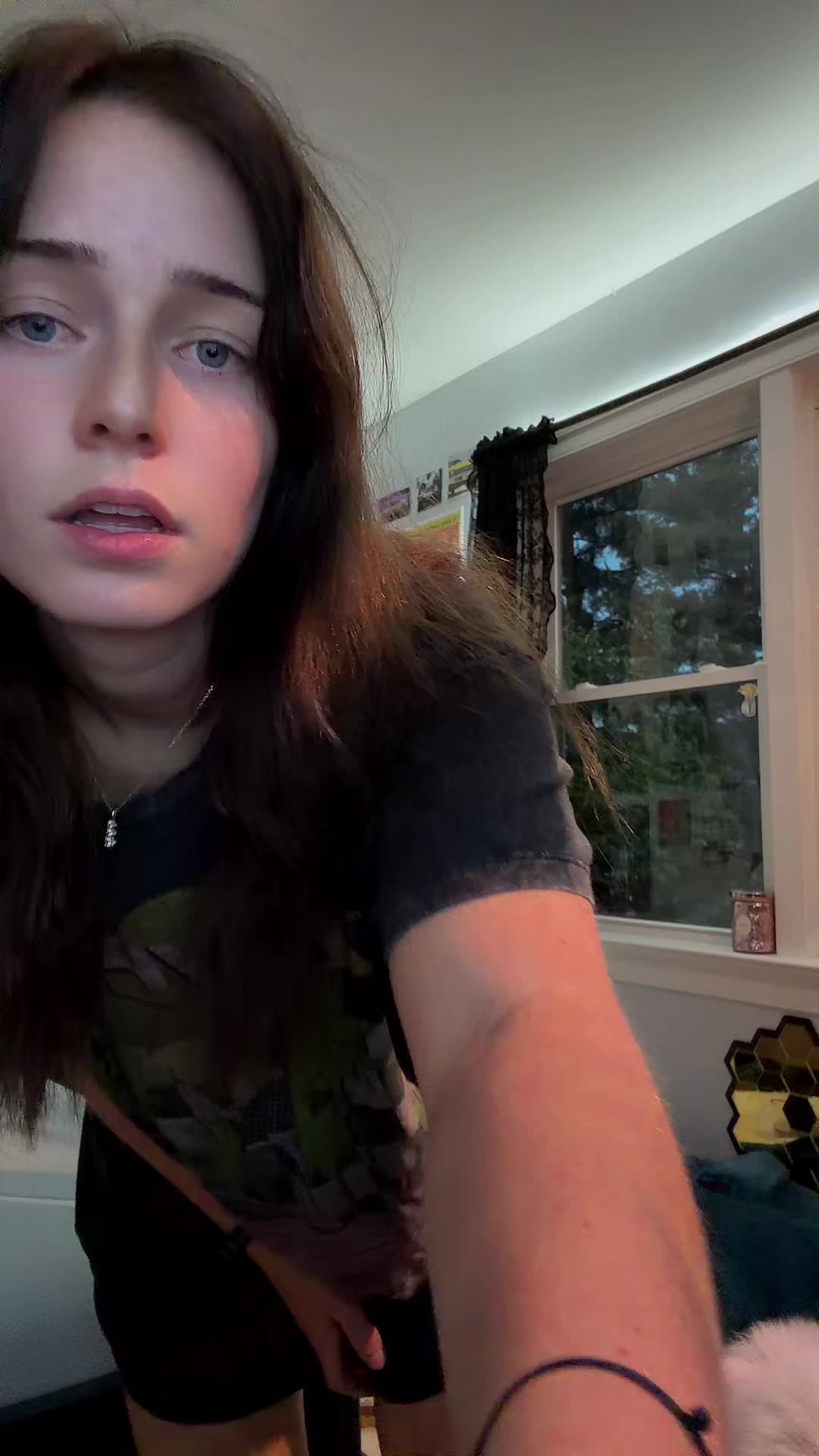 @😛