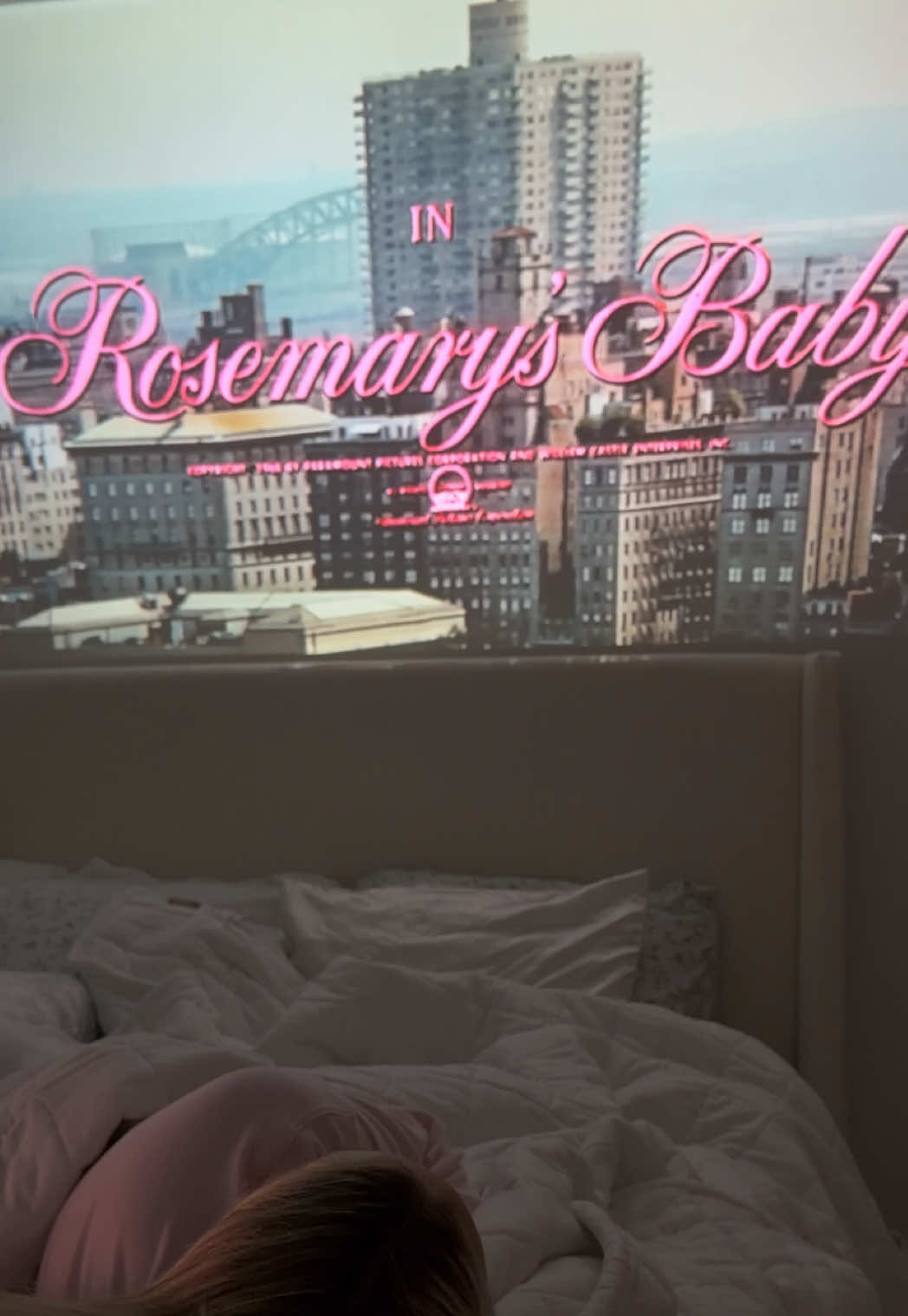 @reeseloren_