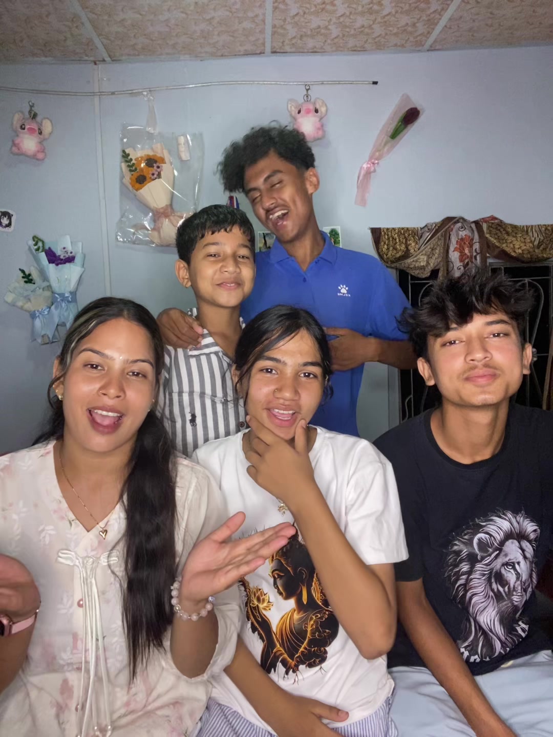 @प्र..!